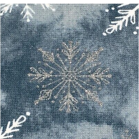 Certified International Holiday Mug &  Rachel Ashwell Snowflake KitchenTowel Set - Picture 6 of 10